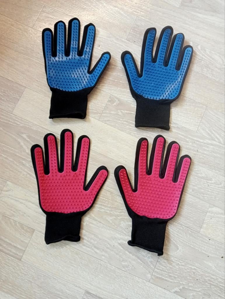 Nieuwe massage poets handschoenen one size, Dieren en Toebehoren, Paarden en Pony's | Overige Paardenspullen, Ophalen of Verzenden