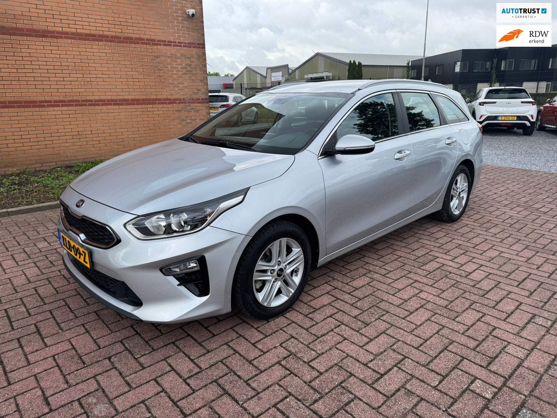Kia Ceed Sportswagon 1.6 CRDi DynamicLine Euro 6 Automaat, M, Auto's, Kia, Dealer onderhouden, Stof, Gebruikt, 116 pk
