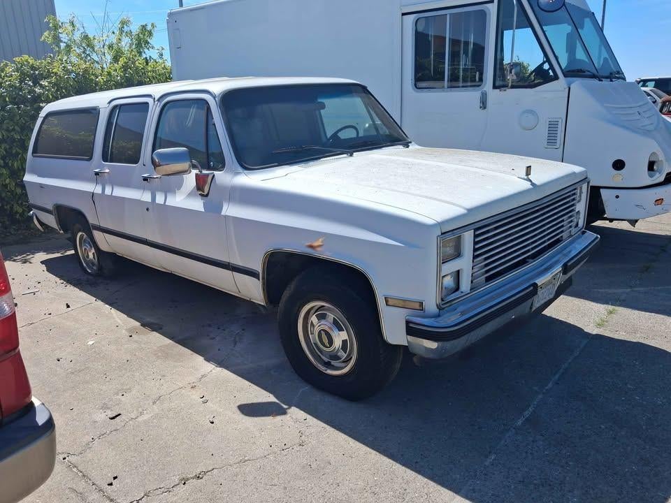 Chevrolet Suburban