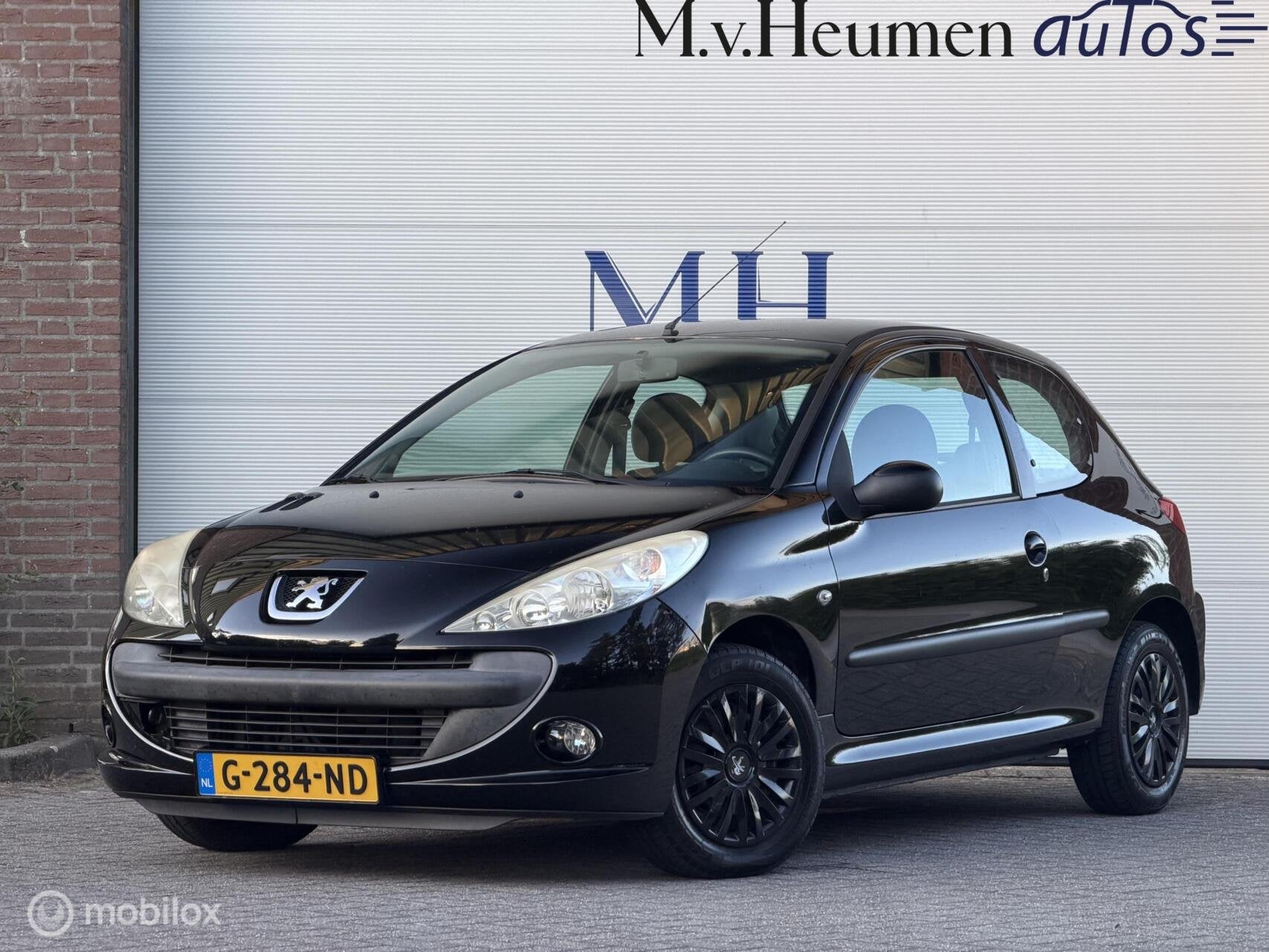 Peugeot 206 + 1.1 Accent Nieuwe APK, Auto's, Voorwielaandrijving, Stof, Gebruikt, 4 cilinders