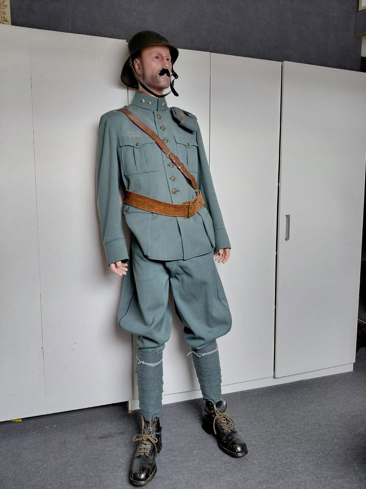 Nederlands uniform eerste luitenant 1940, Ophalen of Verzenden, Landmacht, Nederland, Kleding of Schoenen