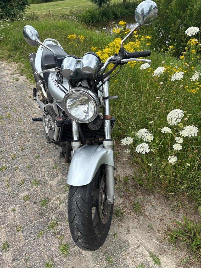 Honda CB600F Hornet – 1998 – 35.028 km, Sportuitlaat, 4 cilinders, Motorrijbewijs A, Gebruikt