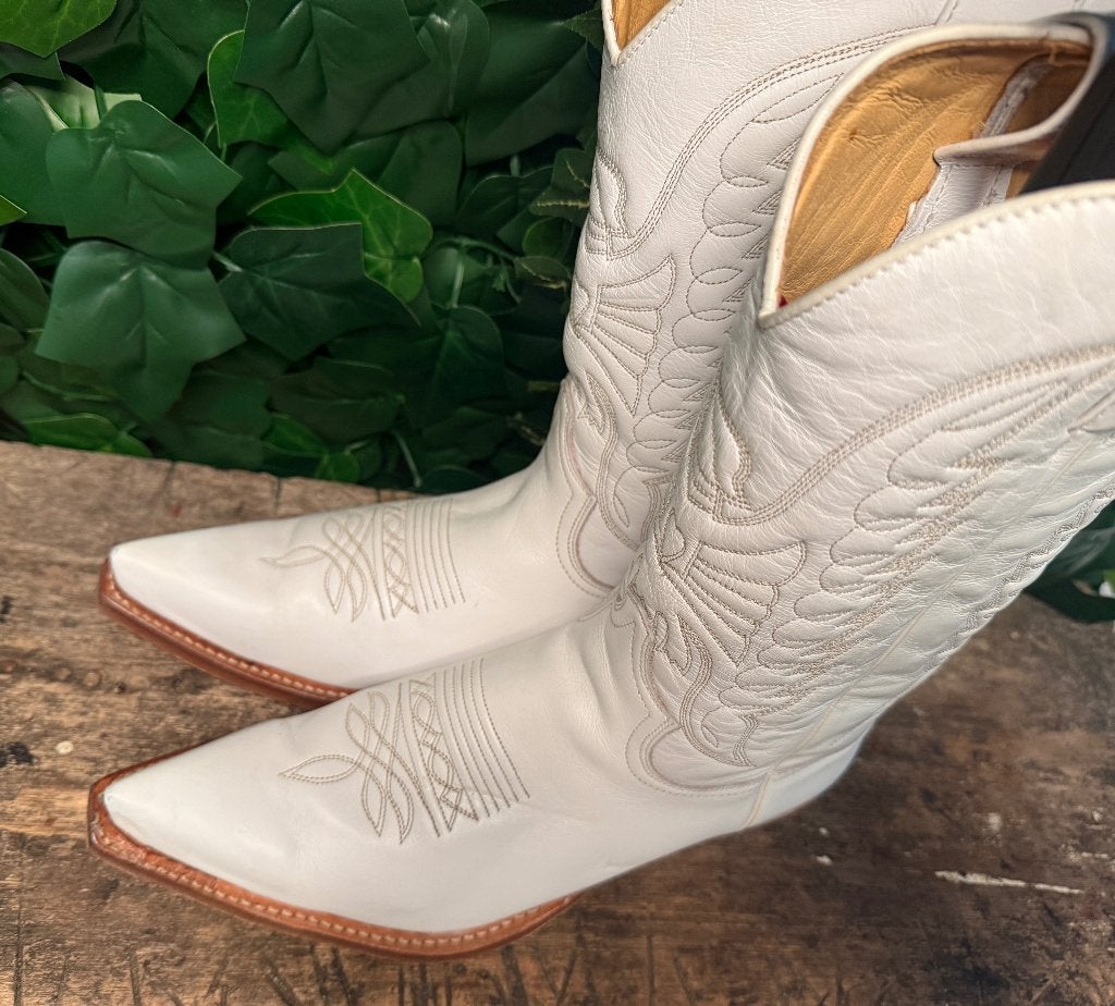 Nieuwe prachtige laarzen van sendra maat 42, Sendra, Wit, Boots, Nieuw