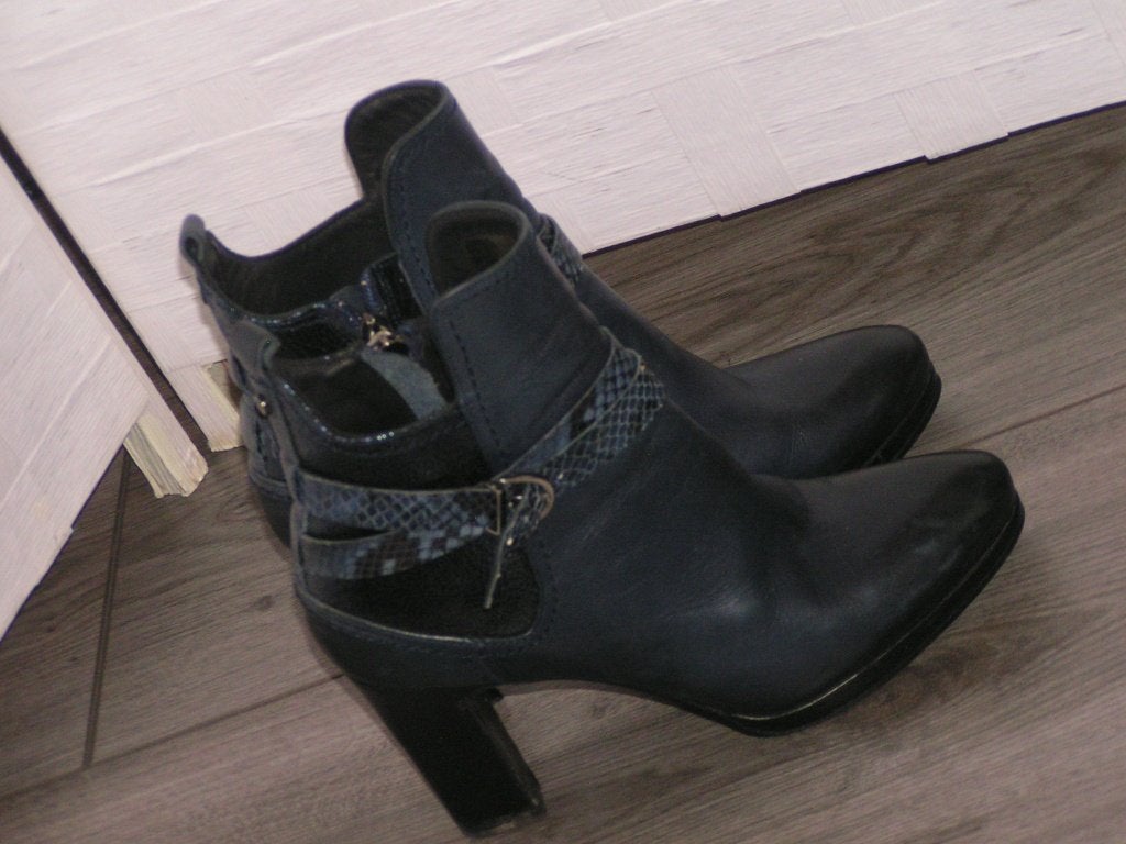 FLORIS va BOMMEL enkellaarzen,Mt 38,5 topstaat, Tweedehands, Blauw, Floris van bommel, Tweedehands