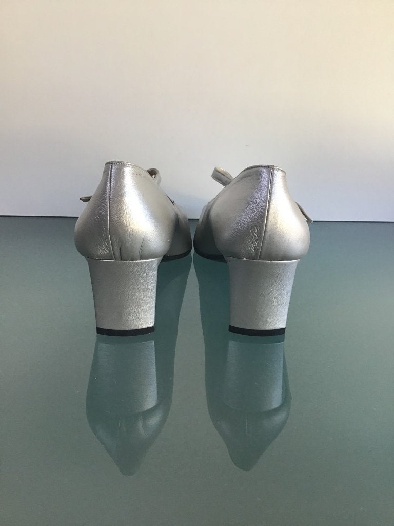 Nieuwe zilveren leren hakken 40.5 | Nieuw | Gratis verzenden, Kleding | Dames, Pumps, Overige kleuren, Verzenden, Nieuw