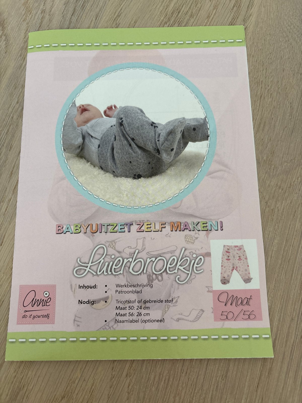 Annie Do It Yourself - Patroonblad Luierbroekje met voet, Hobby en Vrije tijd, Kind, Nieuw, Ophalen of Verzenden, Broek