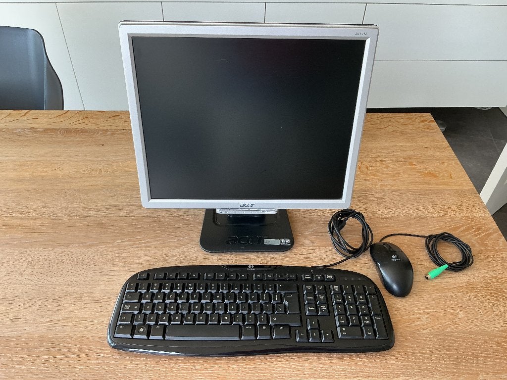 Computer scherm met toetsenbord en muis, Ophalen, Gebruikt, Onbekend, Acer