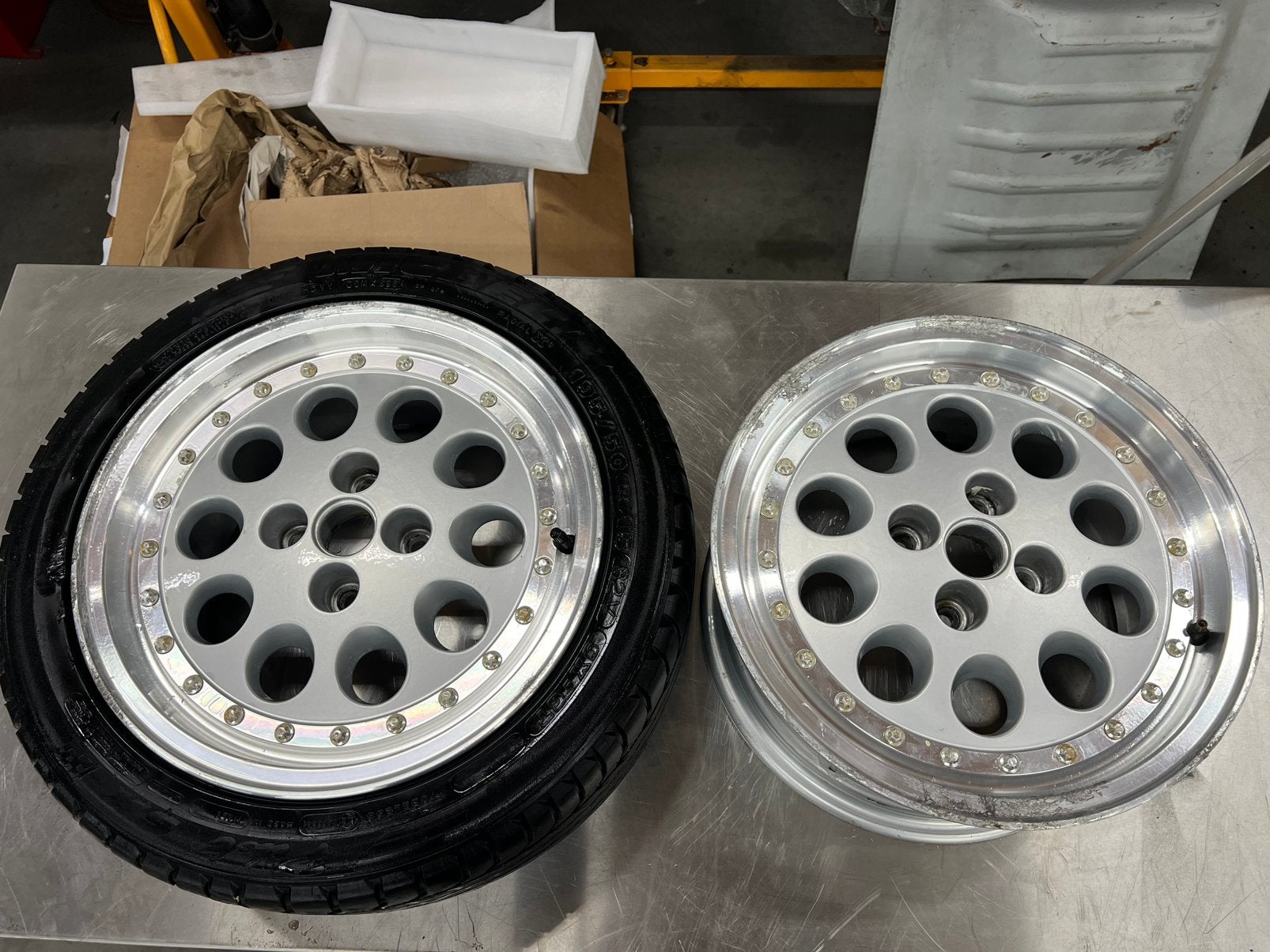 2 klassieke velgen Alfa Romeo 15 inch 4x98 speedline SL677, Ophalen, Gebruikt, 15 inch, Velg(en)