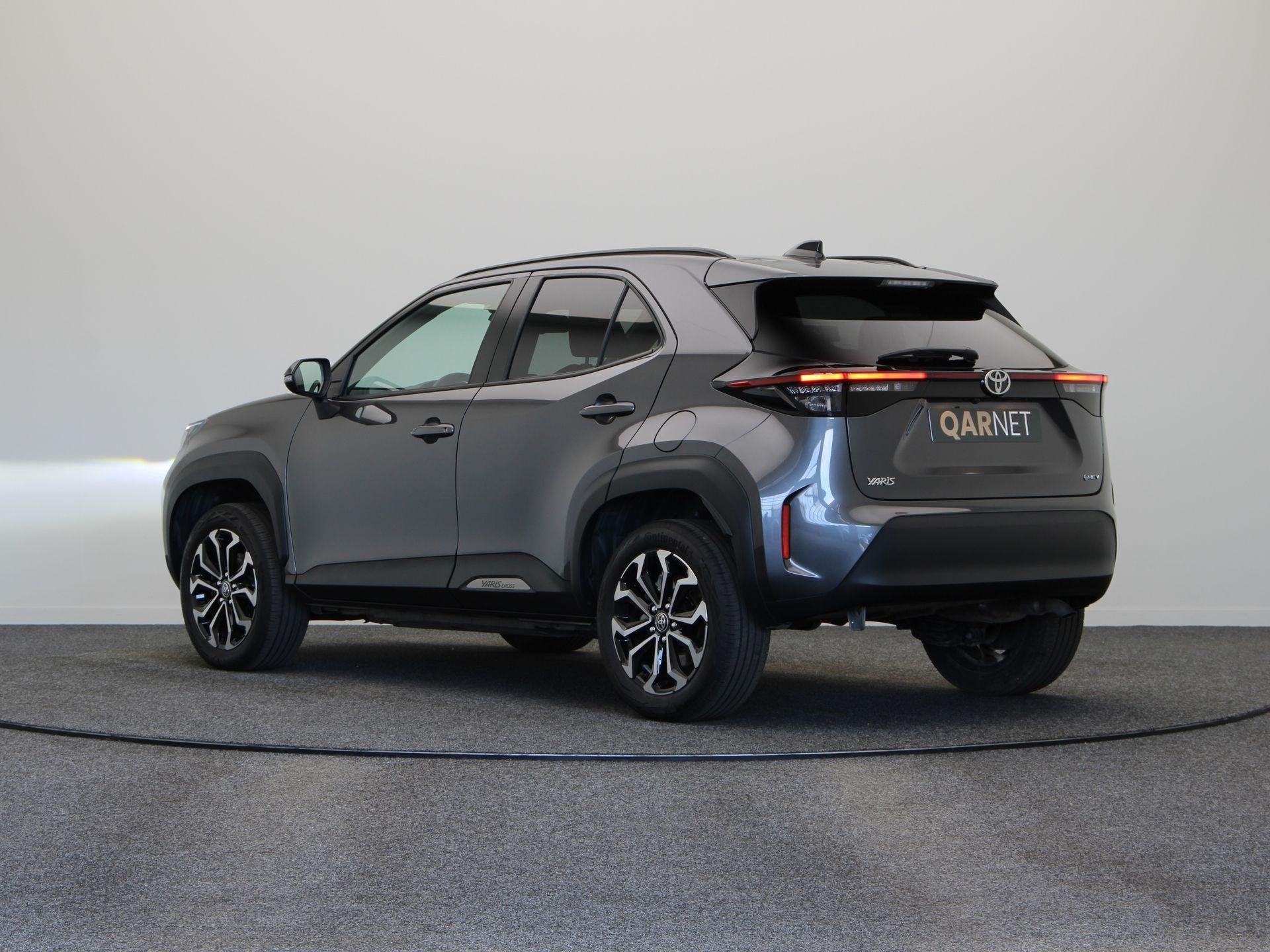 Toyota Yaris Cross 1.5 Hybrid 115 Dynamic | Stoel- en stuurw, Stof, Gebruikt, 1165 kg, 116 pk