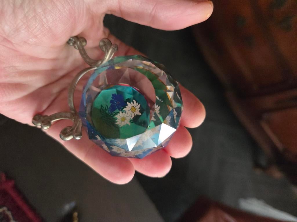 Vintage Kristallen  bol met Bloemenmotief, Antiek en Kunst, Antiek | Glas en Kristal, Ophalen of Verzenden