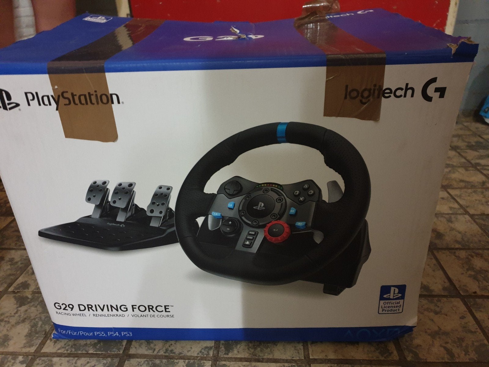 Logitech G27 Driving Force Racestuur met Pedalen, Spelcomputers en Games, Ophalen, Racestuur, Force feedback, Zo goed als nieuw