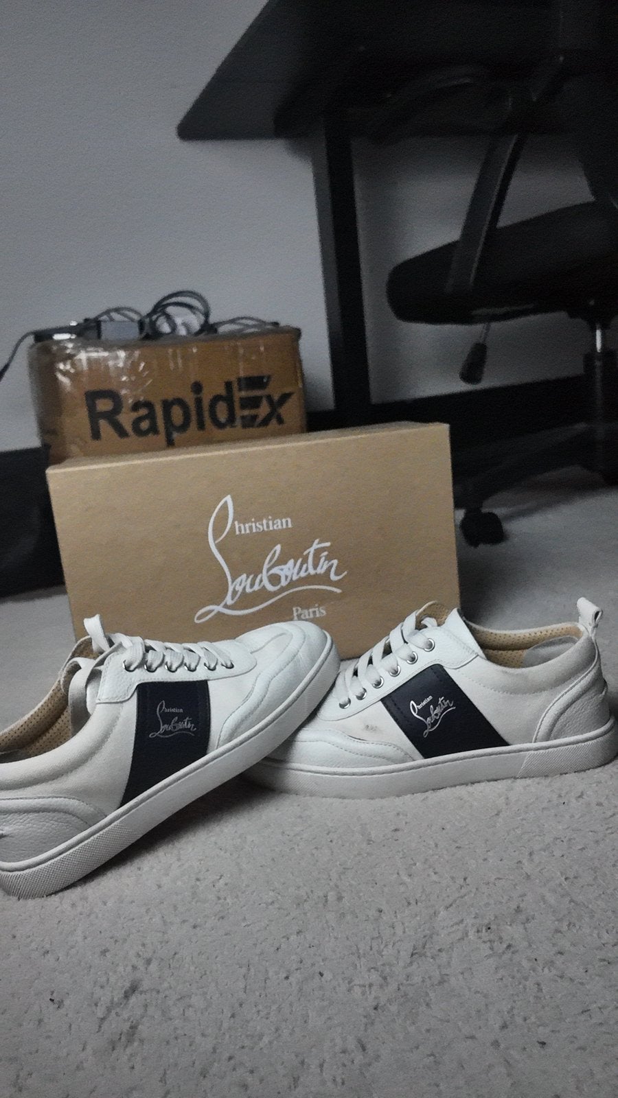 Christian Louboutin Retero Sneakers -  Maat 41, Christian Louboutin, Wit, Nieuw, Ophalen of Verzenden