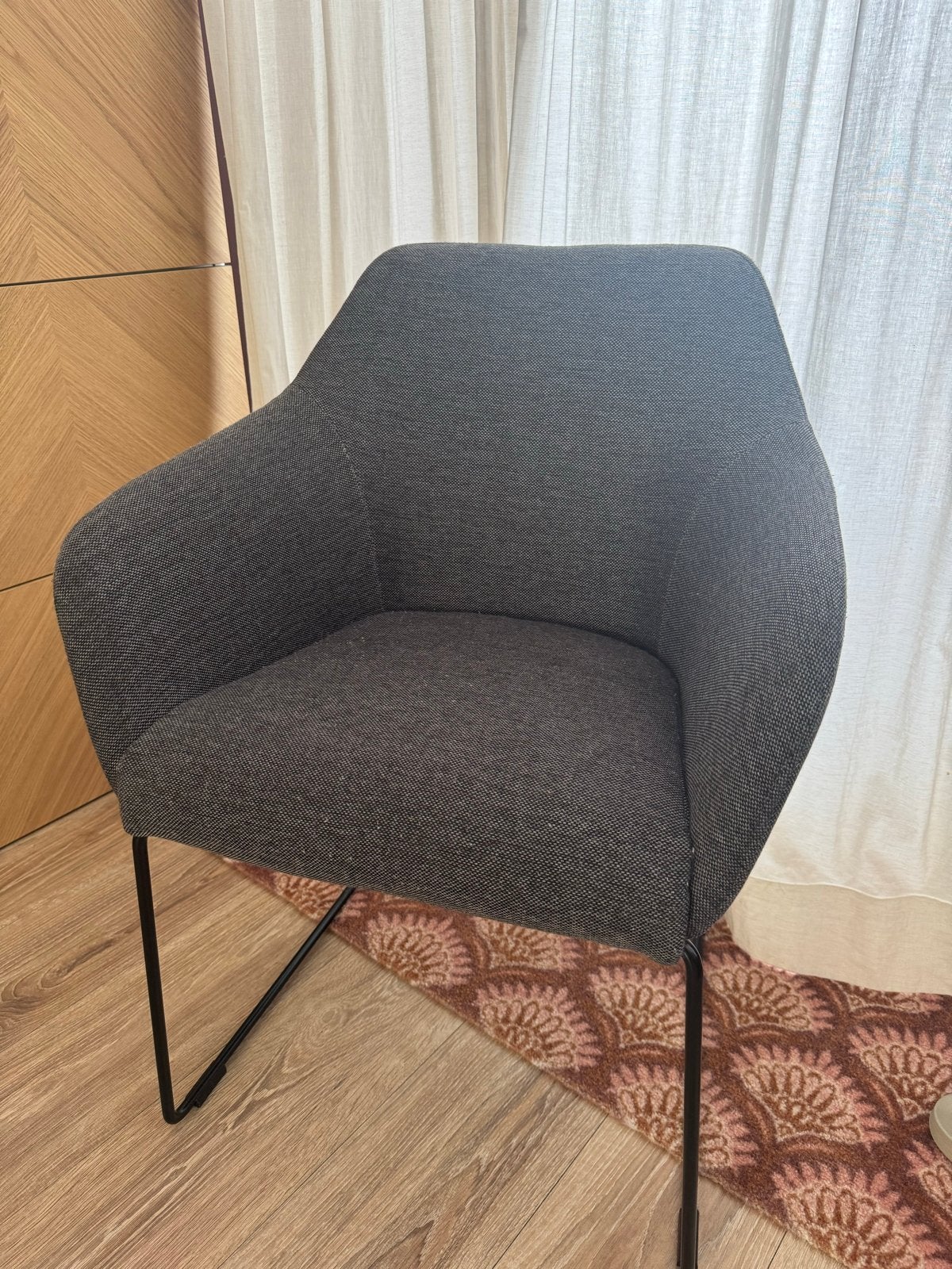 3 grijze IKEA TOSSBERG eetkamerstoelen, Ophalen, Gebruikt, Drie, Stof