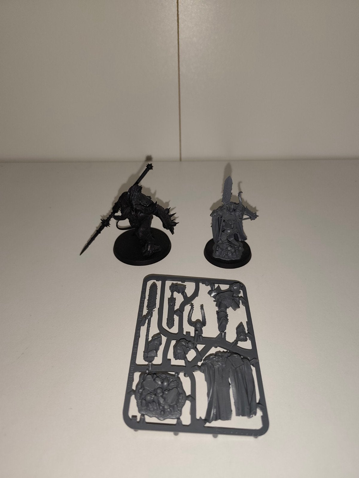 Warhammer Age of Sigmar Aos Slaves to Darkness, Hobby en Vrije tijd, Wargaming, Gebruikt, Figuurtje(s), Warhammer, Ophalen of Verzenden