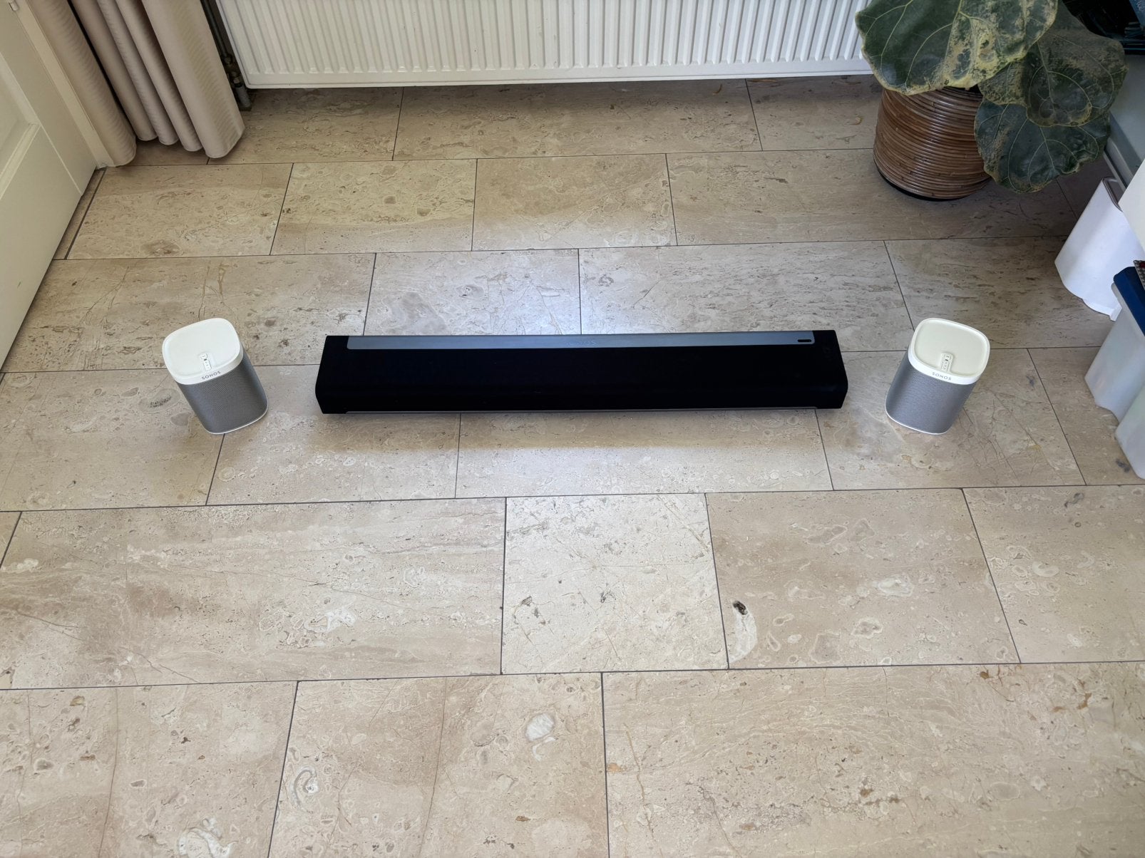2x Sonos Play 1 Wit + Playbar | Inclusief Garantie, Ophalen of Verzenden, Zo goed als nieuw, Sonos