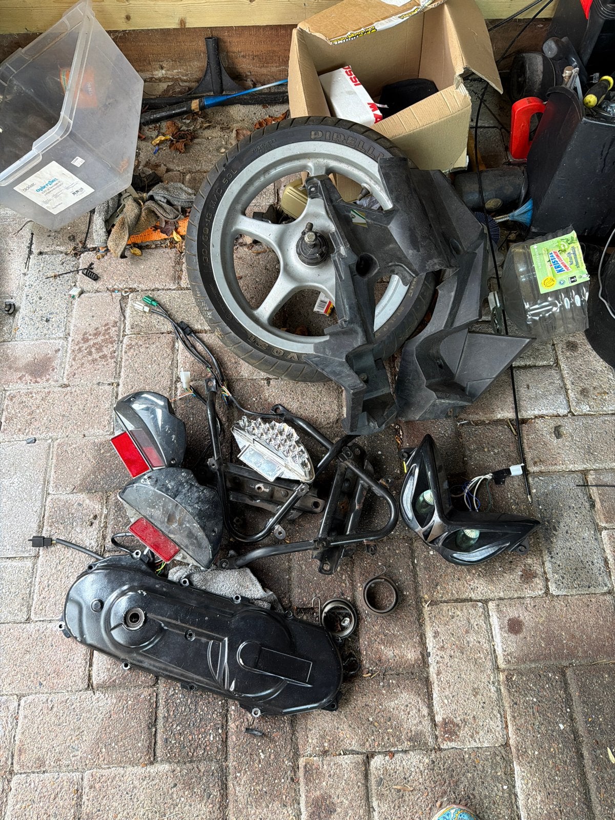 Diverse Yamaha Aerox onderdelen - Veel beschikbaar!, Verzenden, Gebruikt, Overige typen, Yamaha