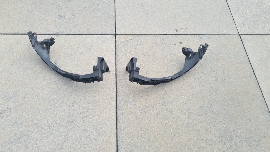 Set Koplamp Houder Links Rechts BMW E81 E82 E87 E88, Ophalen of Verzenden, Gebruikt, BMW