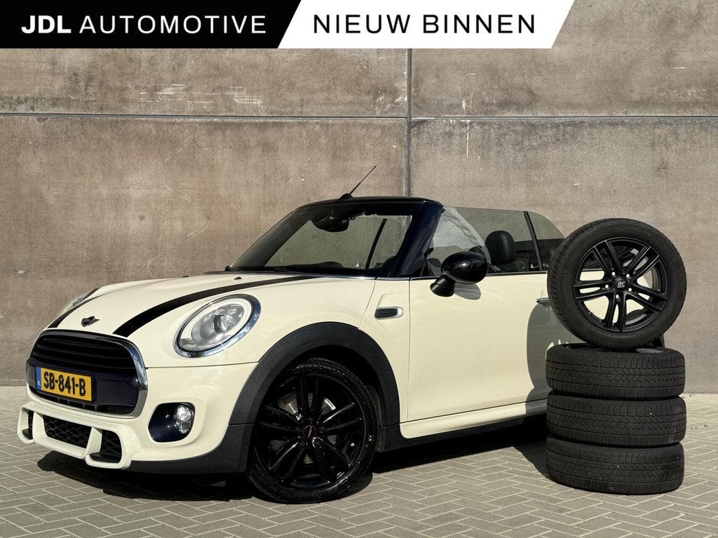 MINI Cabrio