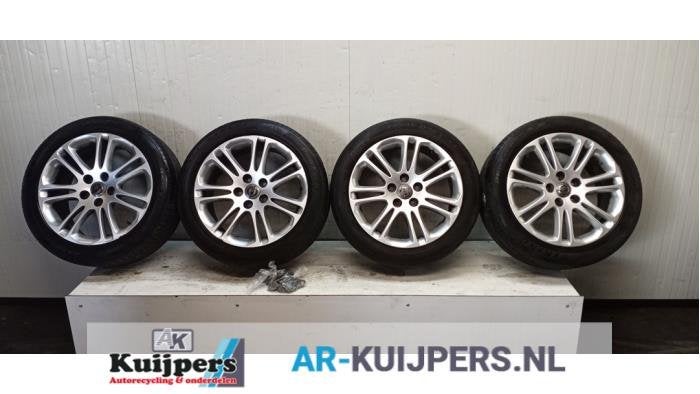 Sportvelgenset + banden van een Opel Insignia, Gebruikt, -, -, -