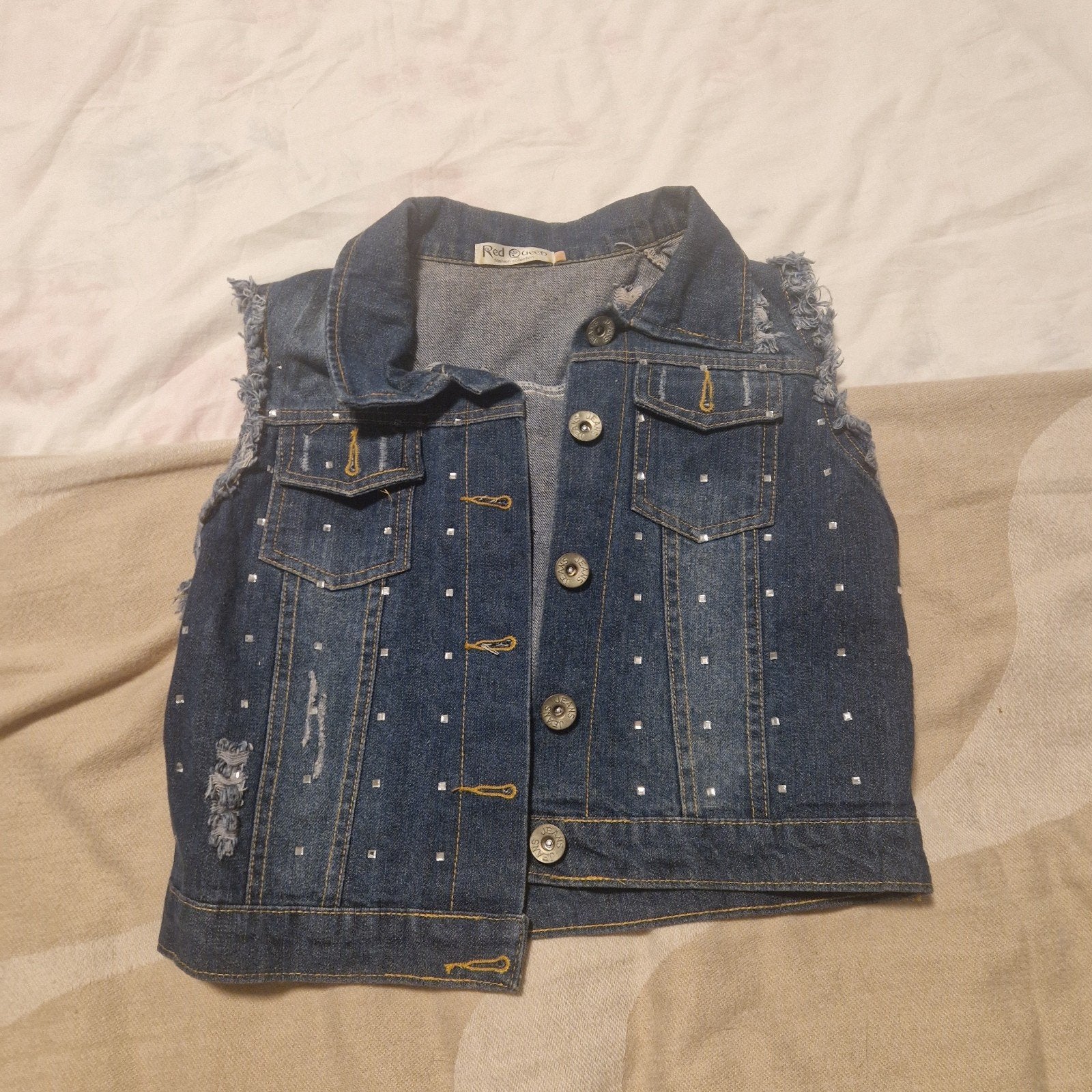 Red Queen spijkergilet met studs, Red Queen, Ophalen of Verzenden, Zo goed als nieuw, Blauw