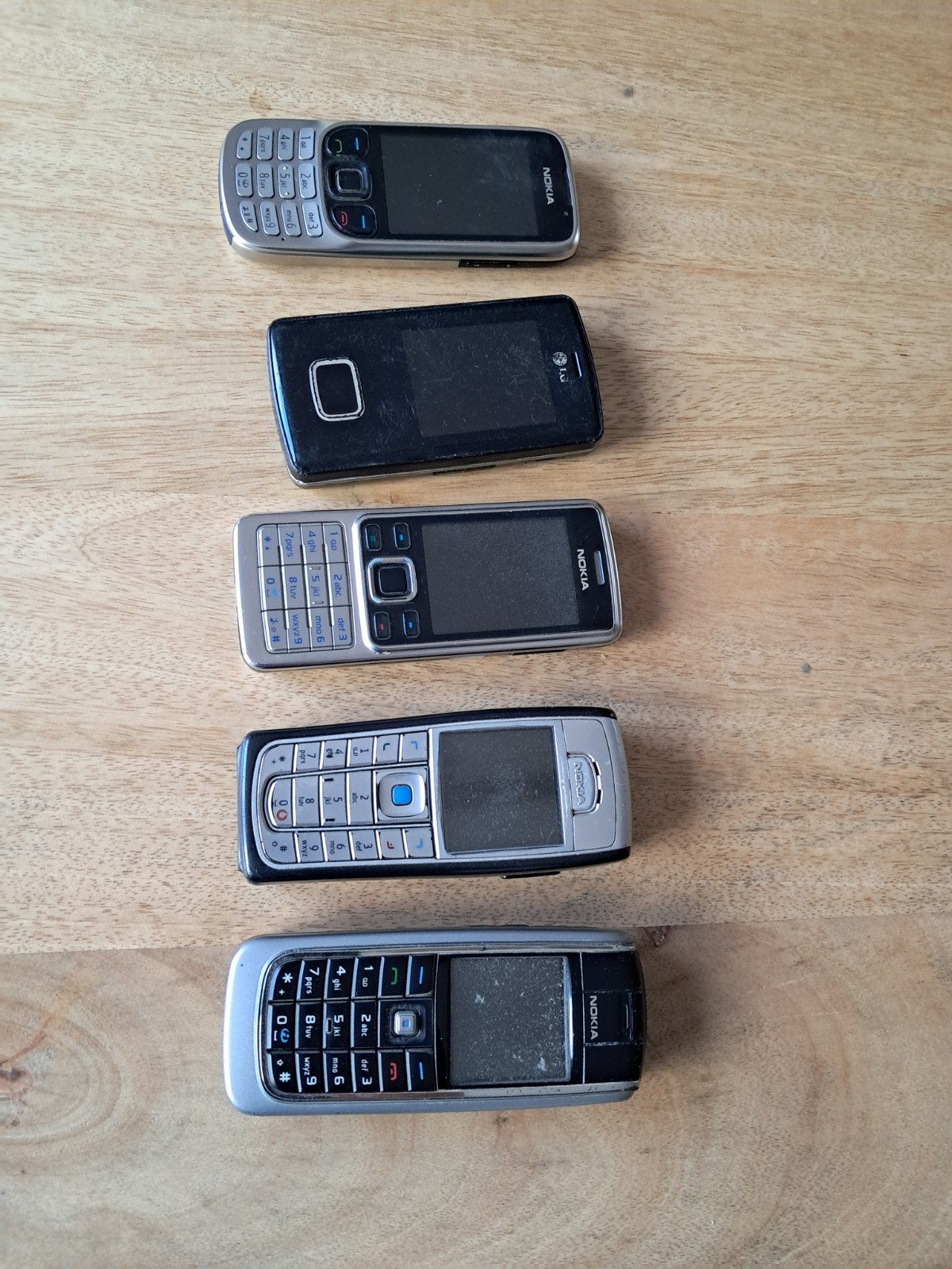 Partij van 5 klassieke Nokia en LG mobiele telefoons, Telecommunicatie, Mobiele telefoons | Overige merken, Ophalen, Gebruikt