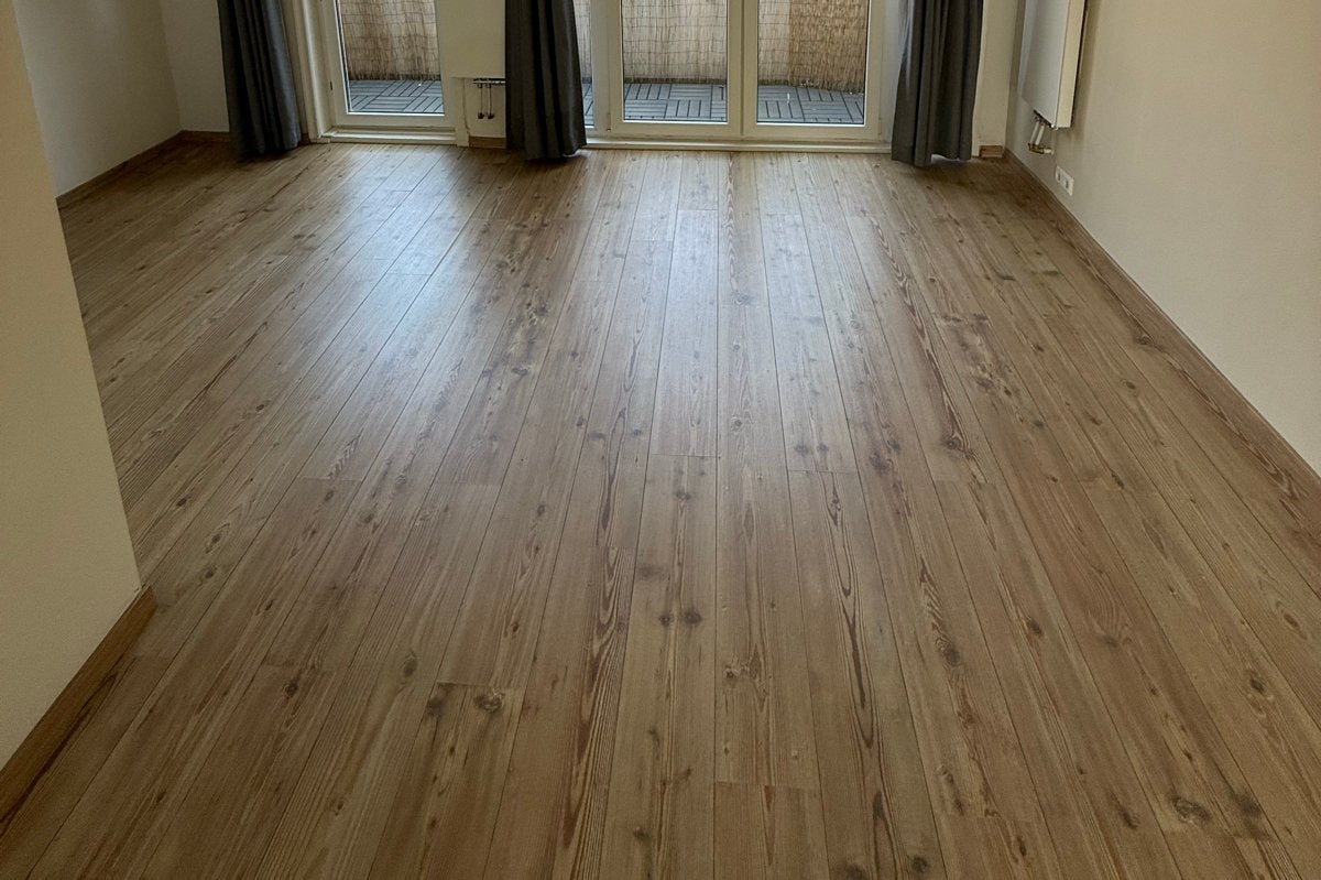 Laminaat gratis af te halen vanaf 19 oktober, Ophalen, Gebruikt, 50 tot 150 cm, 10 m² of meer
