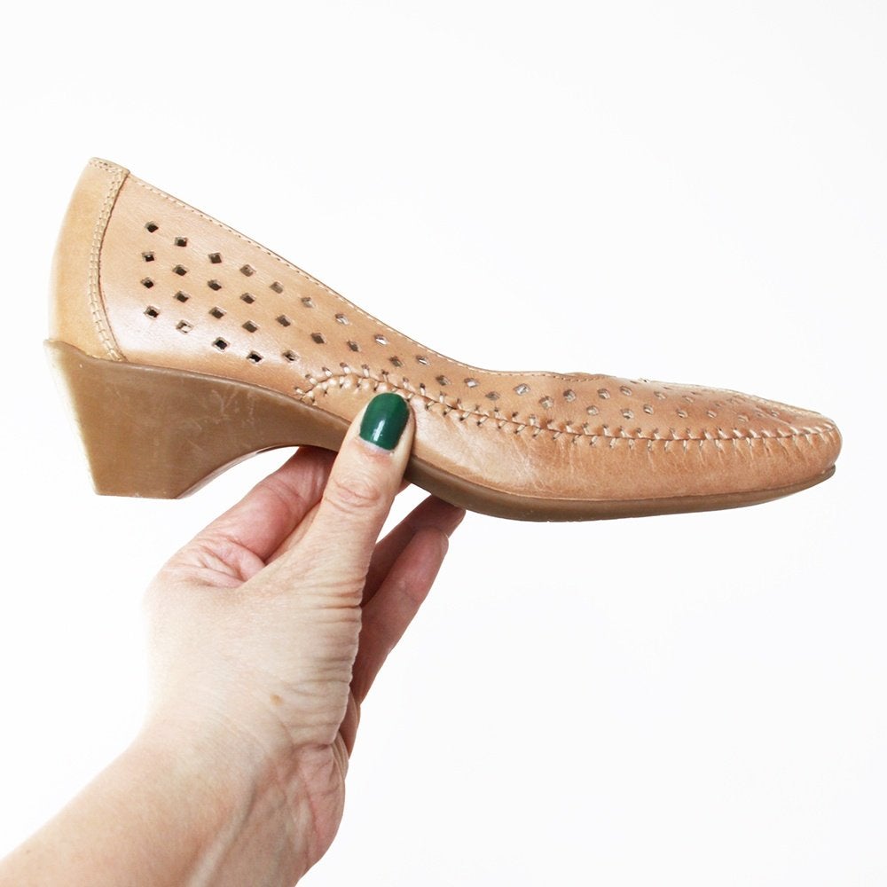 Prachtige Leren Caprice Schoenen -s16 (Maat 7½/41) € 40,-, Pumps, Overige kleuren, Ophalen of Verzenden, Zo goed als nieuw