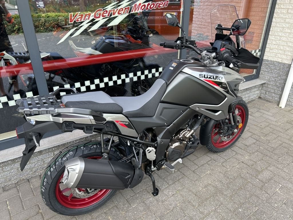 SUZUKI V-STROM 1050 2026, Bedrijf, Toermotor
