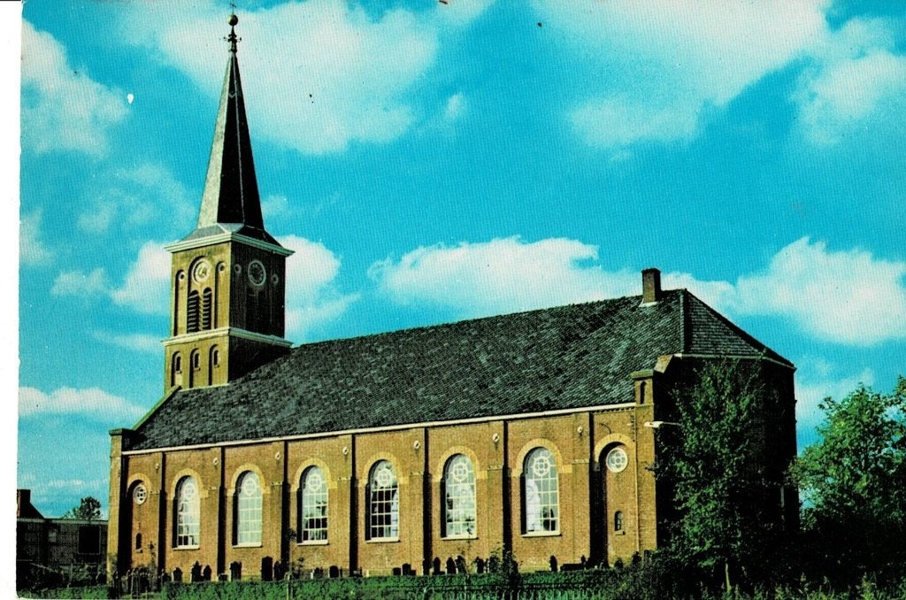 Oosthem, Kerk, Ophalen of Verzenden, Ongelopen, Friesland