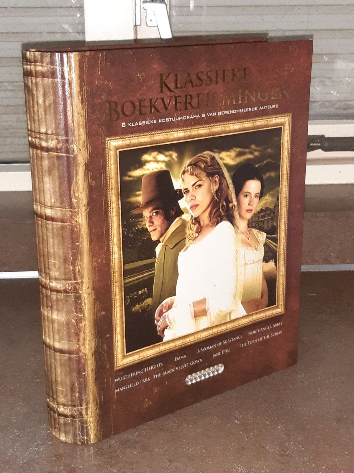 klassieke boekverfilmingen 8 dvd box, Alle leeftijden, Ophalen of Verzenden, Zo goed als nieuw, Komedie