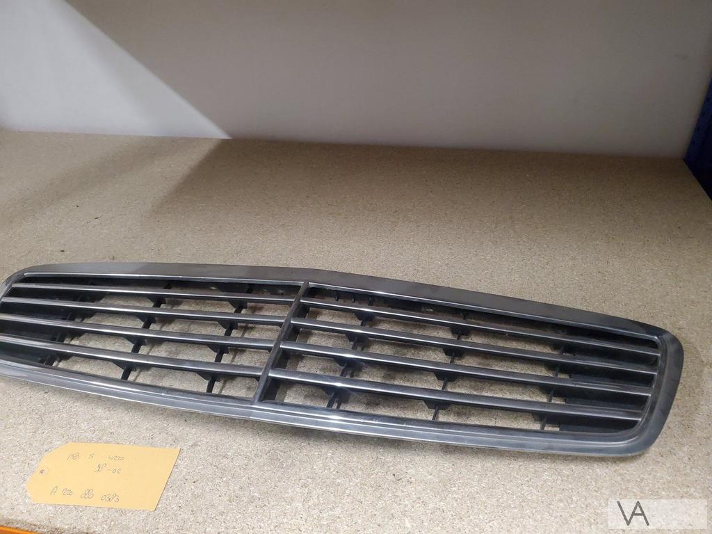 Mercedes S klasse W220 1998 tot 2002 grille a2208800383 €40, Gebruikt, -, Ophalen of Verzenden, -