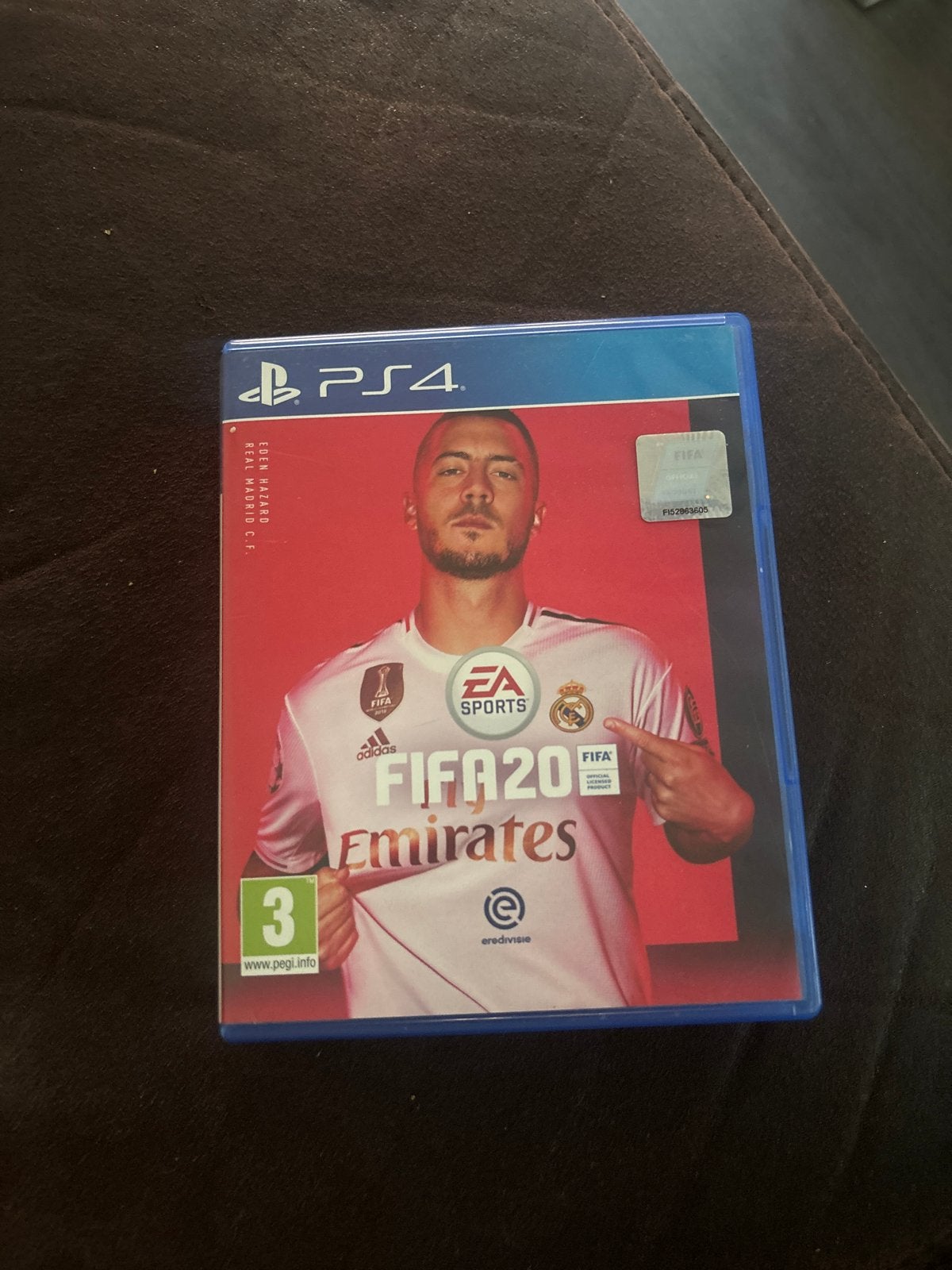 FIFA 20 PS4 - Voetbalgame met Eden Hazard, Eén computer, Ophalen of Verzenden, Zo goed als nieuw, Sport