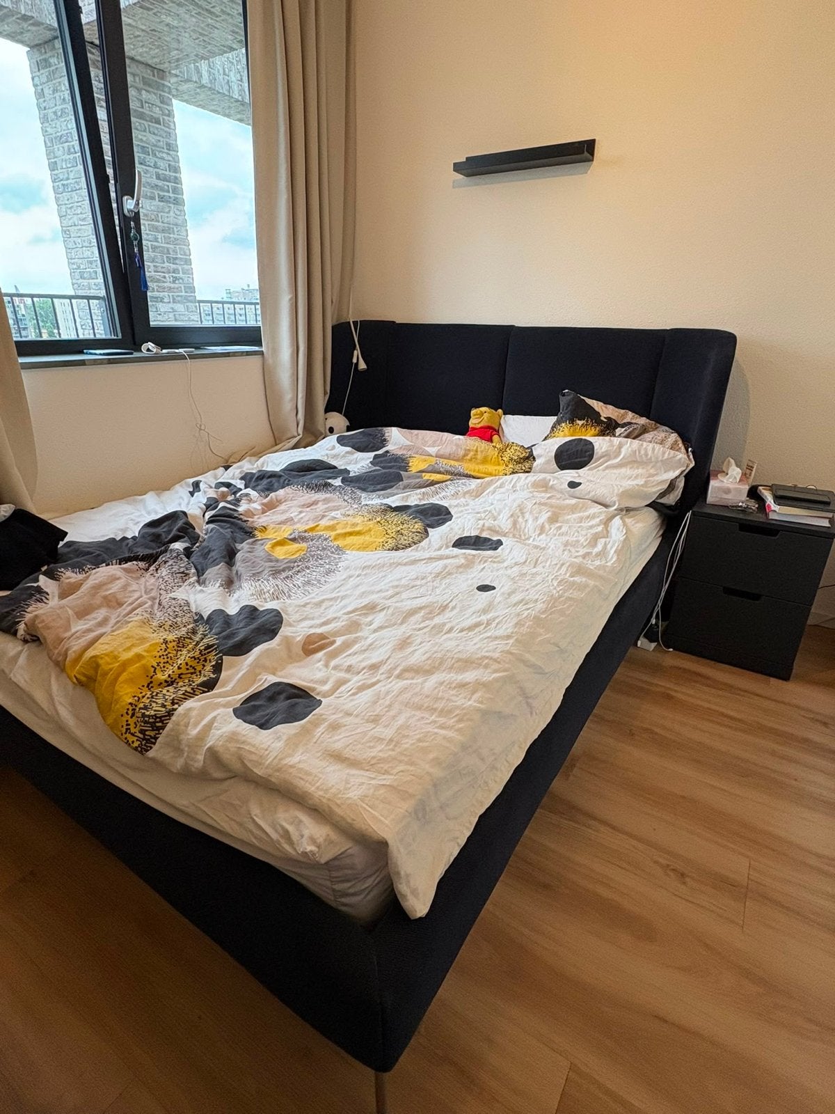 IKEA TUFJORD gestoffeerd bed - 160x200 cm - donkerblauw, Huis en Inrichting, Slaapkamer | Bedden, Ophalen, Blauw, Tweepersoons