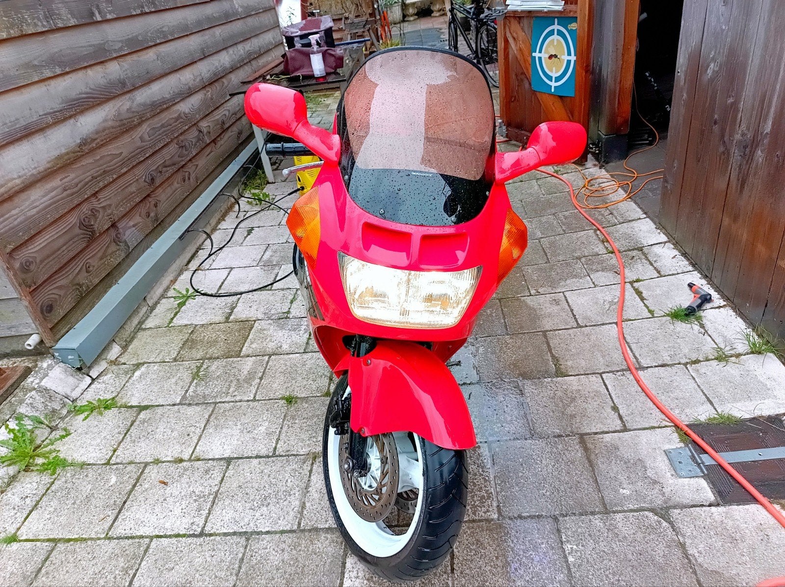 Foto 4 van Honda CBR 1000 F - Zeer goed onderhouden toermotor