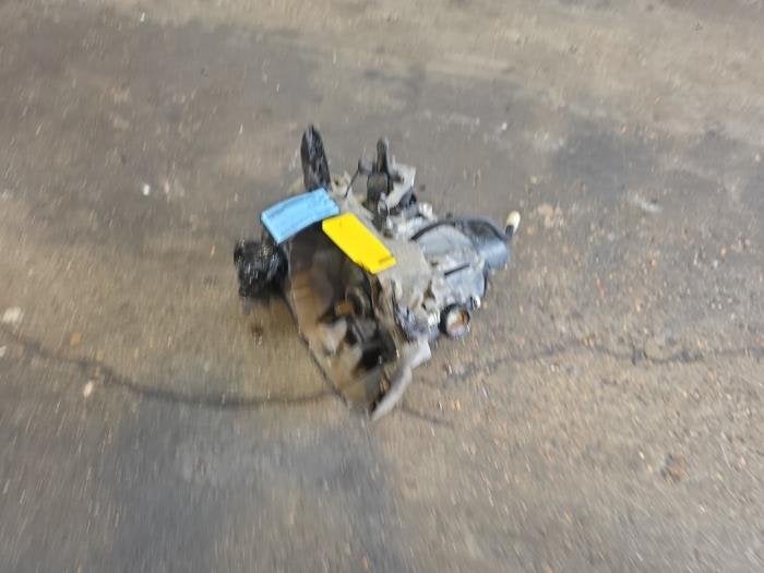 Versnellingsbak van een Renault Clio, Gebruikt, -, Renault, -