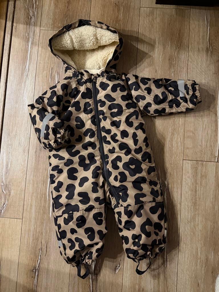 H&M Skipak Panterprint Maat 86, Ophalen of Verzenden, Zo goed als nieuw, Jongetje of Meisje, Overige typen