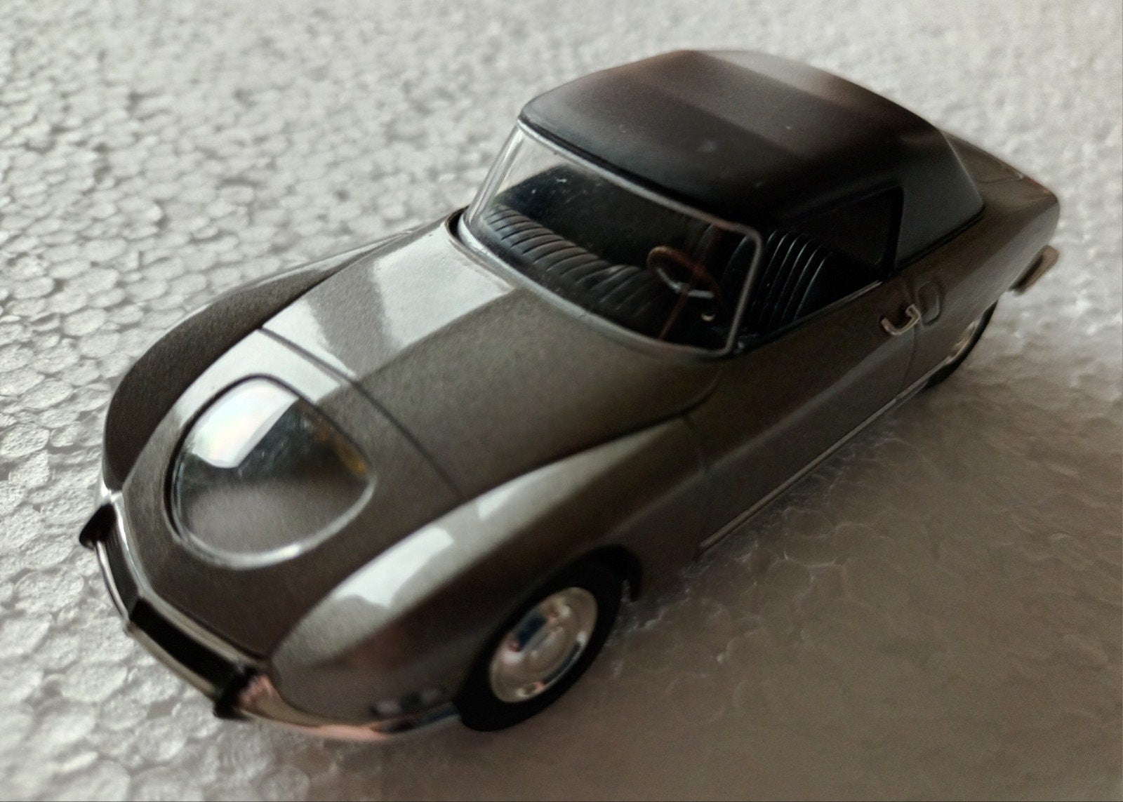 Citroën DS prototype 's" UH19, Hobby en Vrije tijd, Ophalen of Verzenden, Zo goed als nieuw, Auto, Universal Hobbies