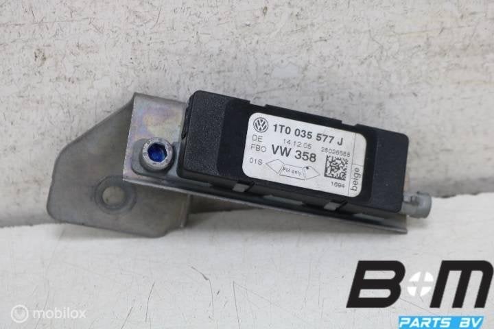 Antenneversterker + houder VW Touran 1T 1T0035577J, Auto diversen, Gebruikt