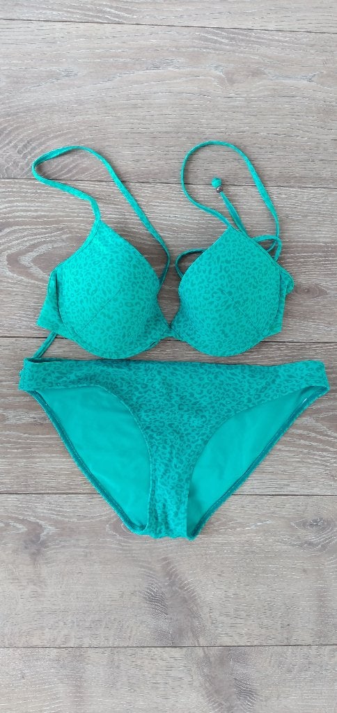 Badkleding/pyjama's/lingerie €5,00/€10,00/€15,00 per stuk, Ophalen of Verzenden, Zo goed als nieuw, Zwart, Overige typen