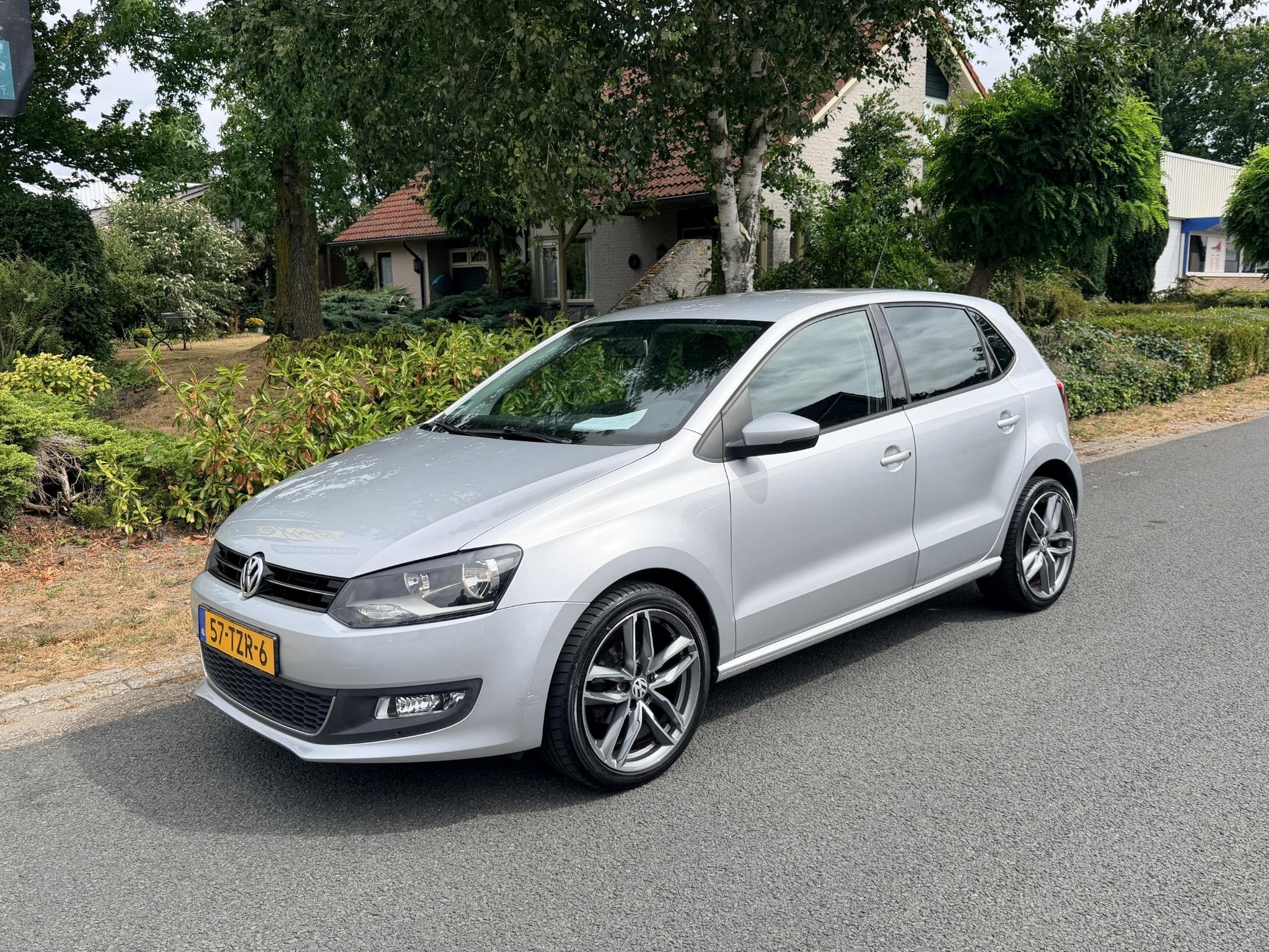 Volkswagen Polo 1.2 TSI Highline 105PK DSG•Navi, Euro 5, Zwart, 4 cilinders, Origineel Nederlands