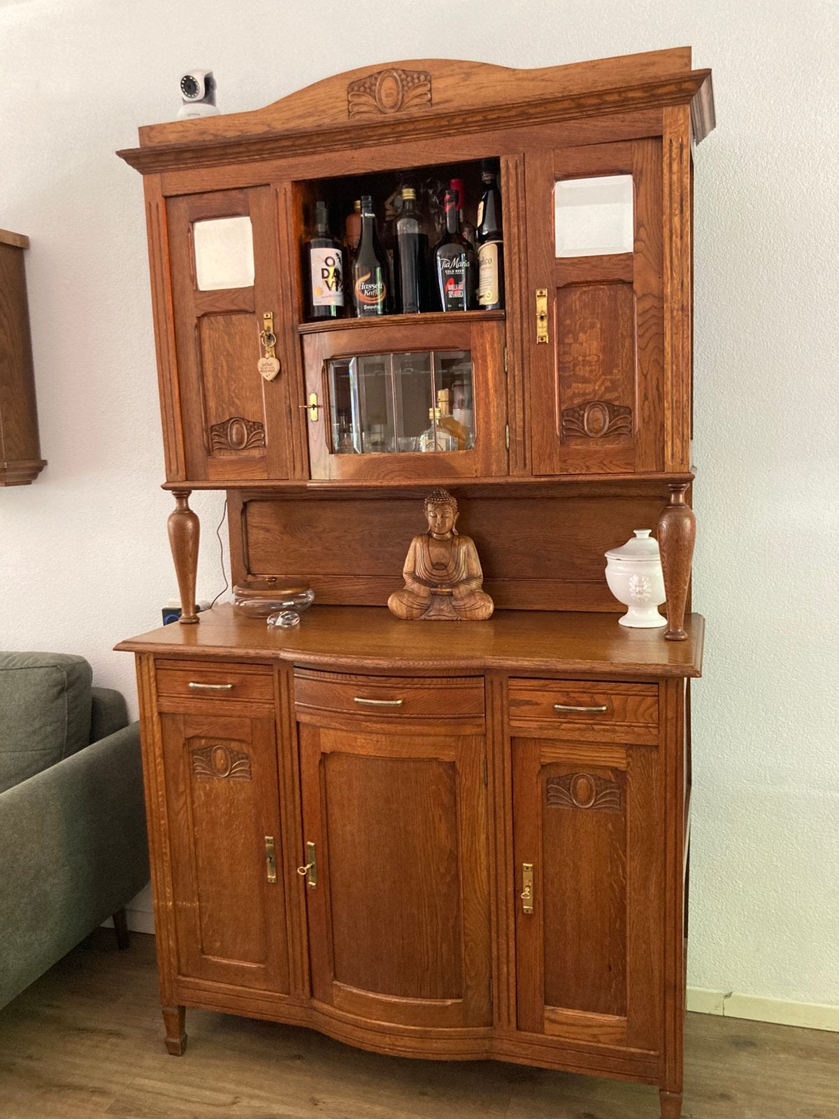 Antieke buffet kast., Antiek en Kunst, Antiek | Meubels | Kasten, Ophalen