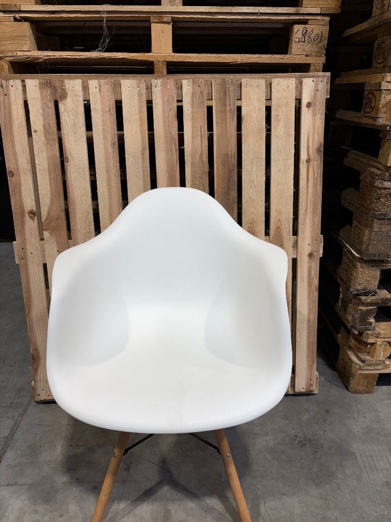 Witte eetkamerstoel, Huis en Inrichting, Ophalen, Wit, Hout, Zo goed als nieuw