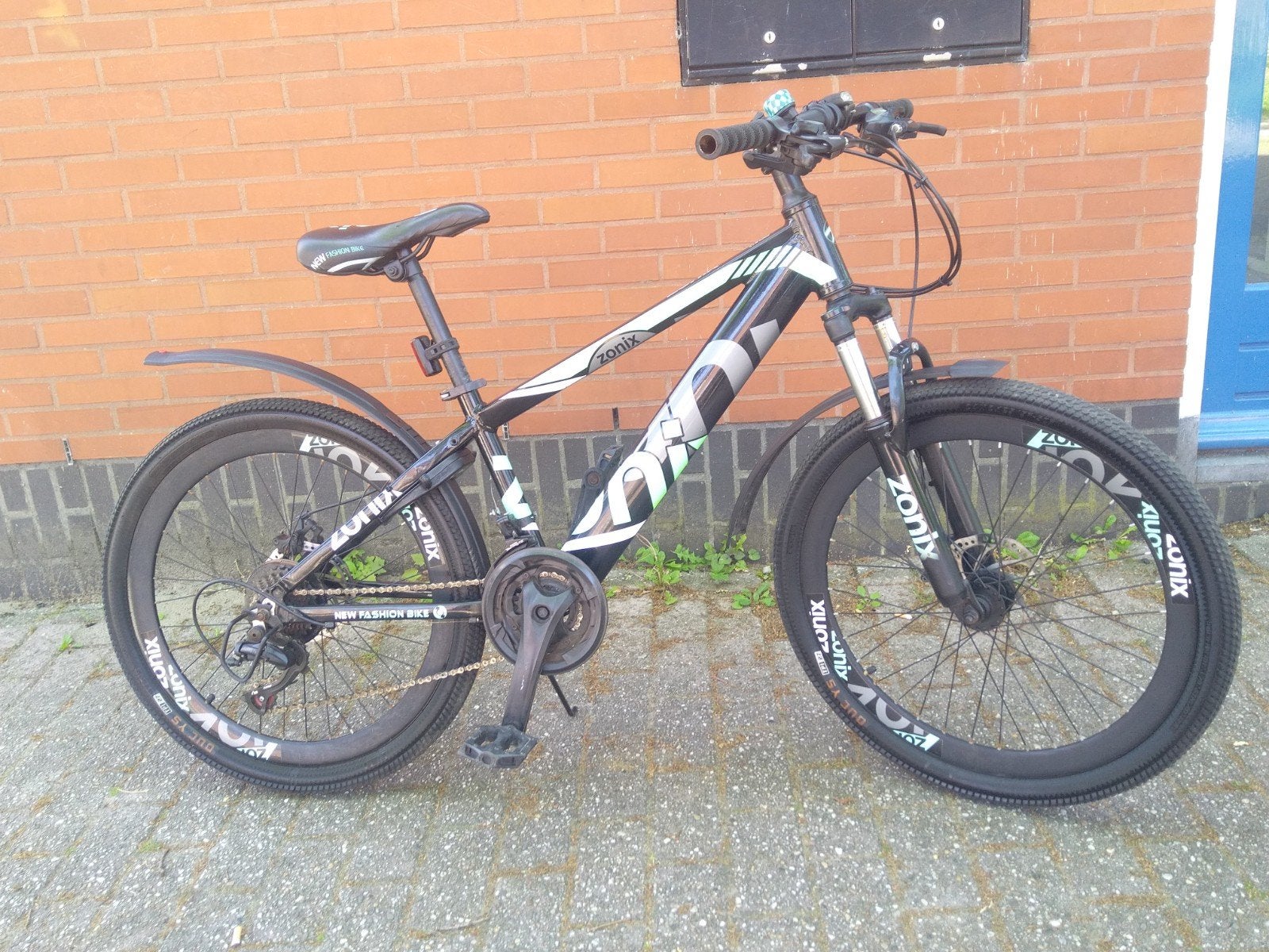 Nette Zonix New Fashion mountainbike 24" 21 Versnellingen, Ophalen of Verzenden, Zo goed als nieuw, Aluminium, 24 inch of meer
