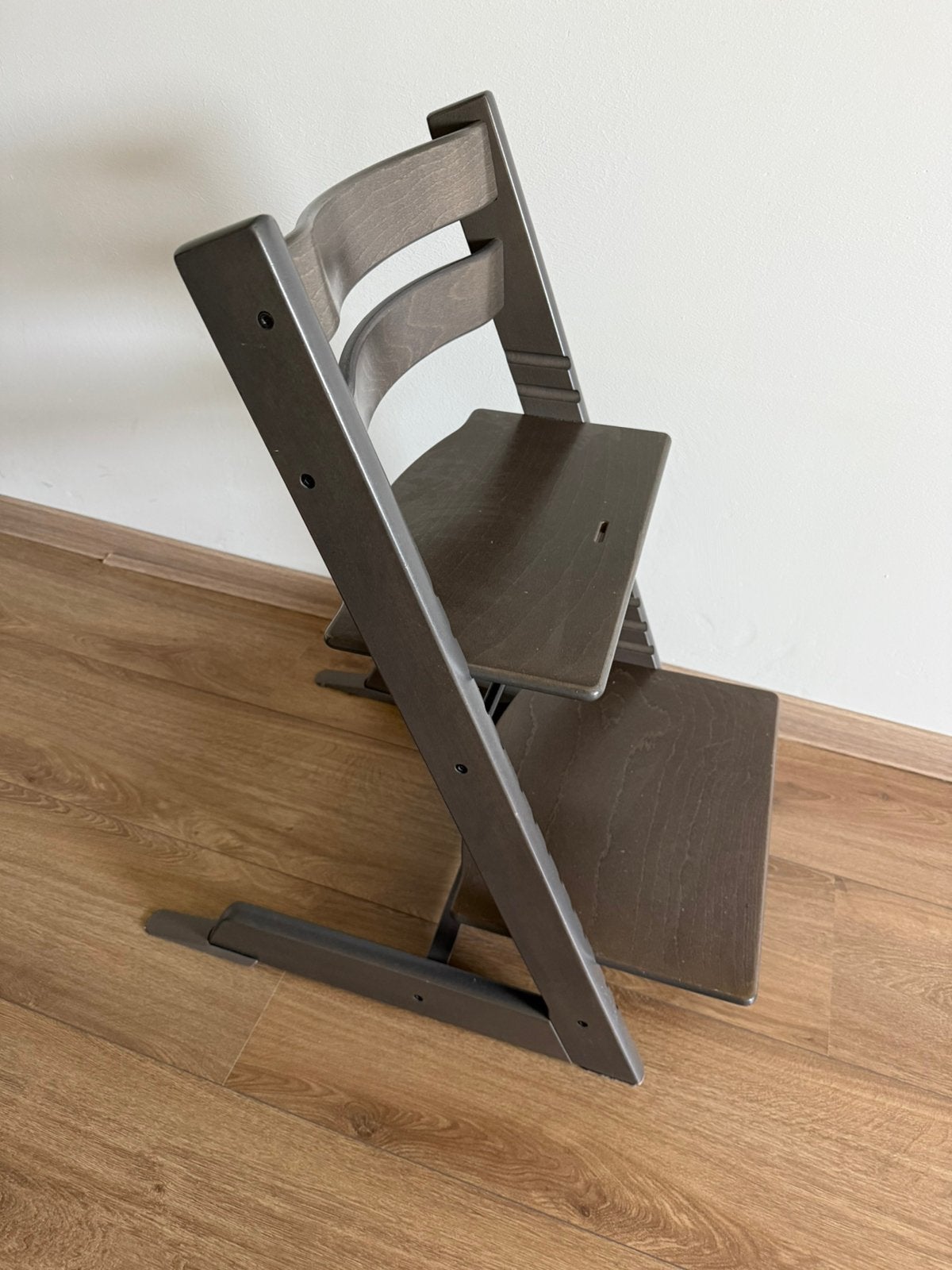 ≥ Vind stokke tripp trapp hazy grey in Kinderstoelen op Marktplaats