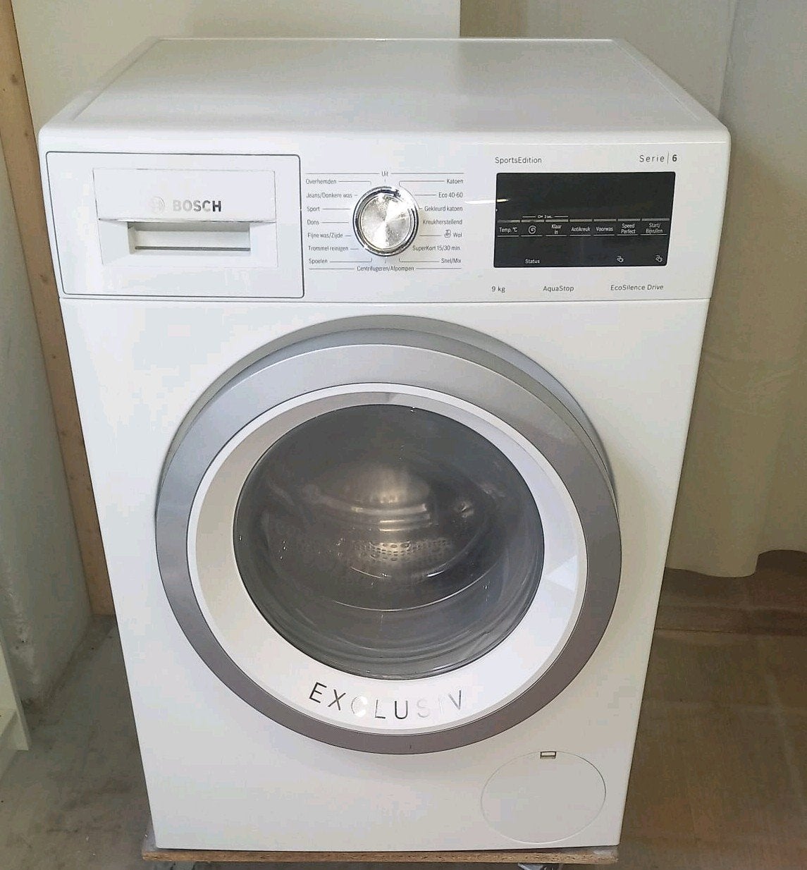 Wasmachine Bosch exclusiv serie 6, Ophalen, 1200 tot 1600 toeren, Gebruikt, 8 tot 10 kg