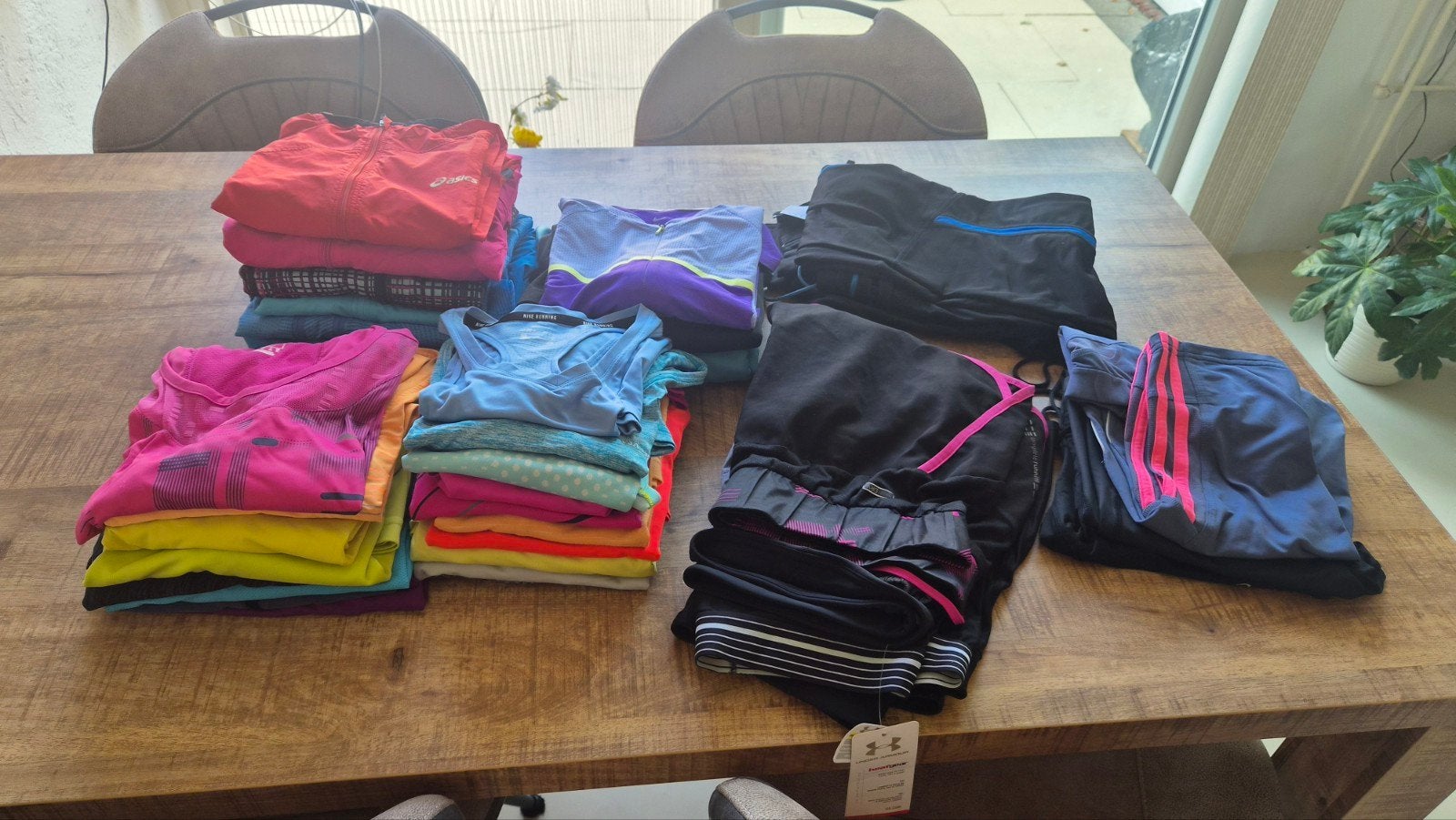 Grote partij sportkleding voor dames, Maat 42/44 (L), Ophalen of Verzenden, Hardlopen of Fietsen, Gedragen