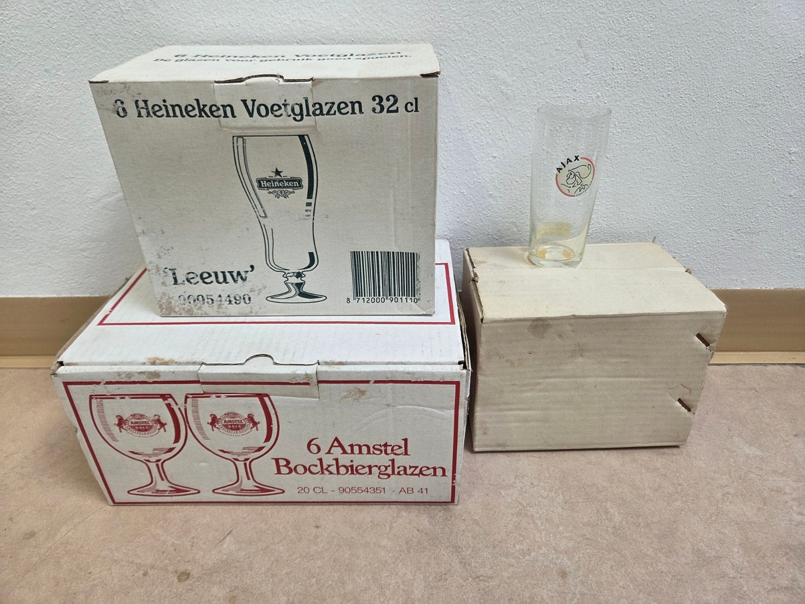 Heineken Voetglazen, Amstel Bockbierglazen en Ajax Glas, Ophalen, Nieuw, Meerkleurig, Overige merken