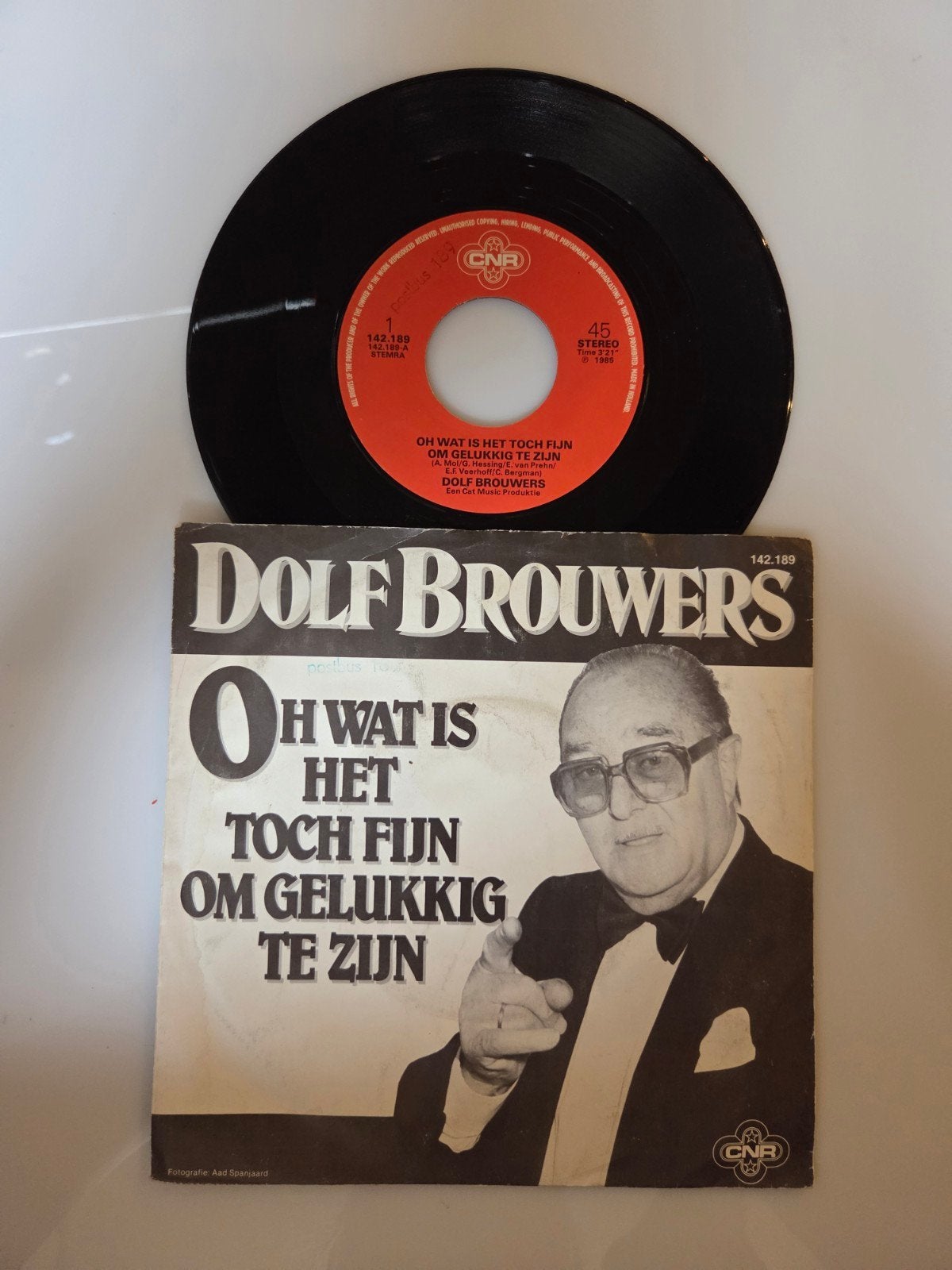 Dolf Brouwers - Oh wat is het toch fijn om gelukkig te zijn, Cd's en Dvd's, Ophalen of Verzenden, Gebruikt, 7 inch, Nederlandstalig