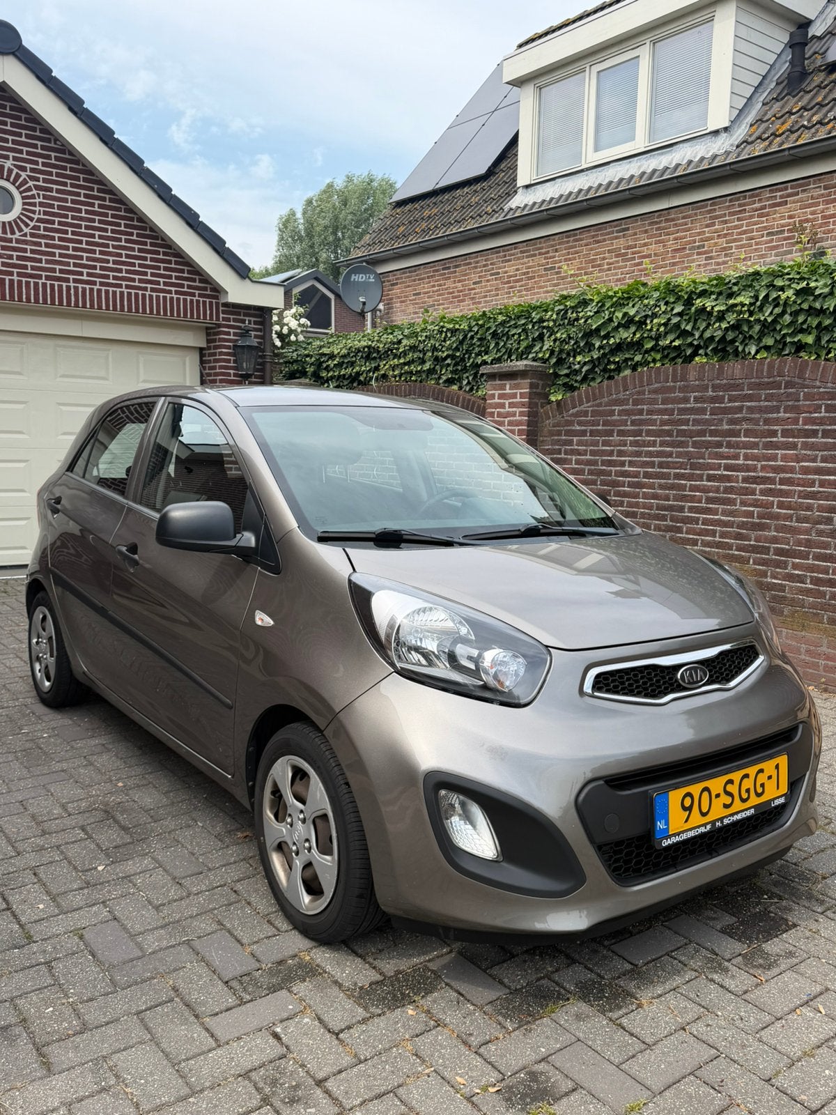 Kia Picanto 1.0 met airco, Auto's, Voorwielaandrijving, 400 kg, Origineel Nederlands, Handgeschakeld