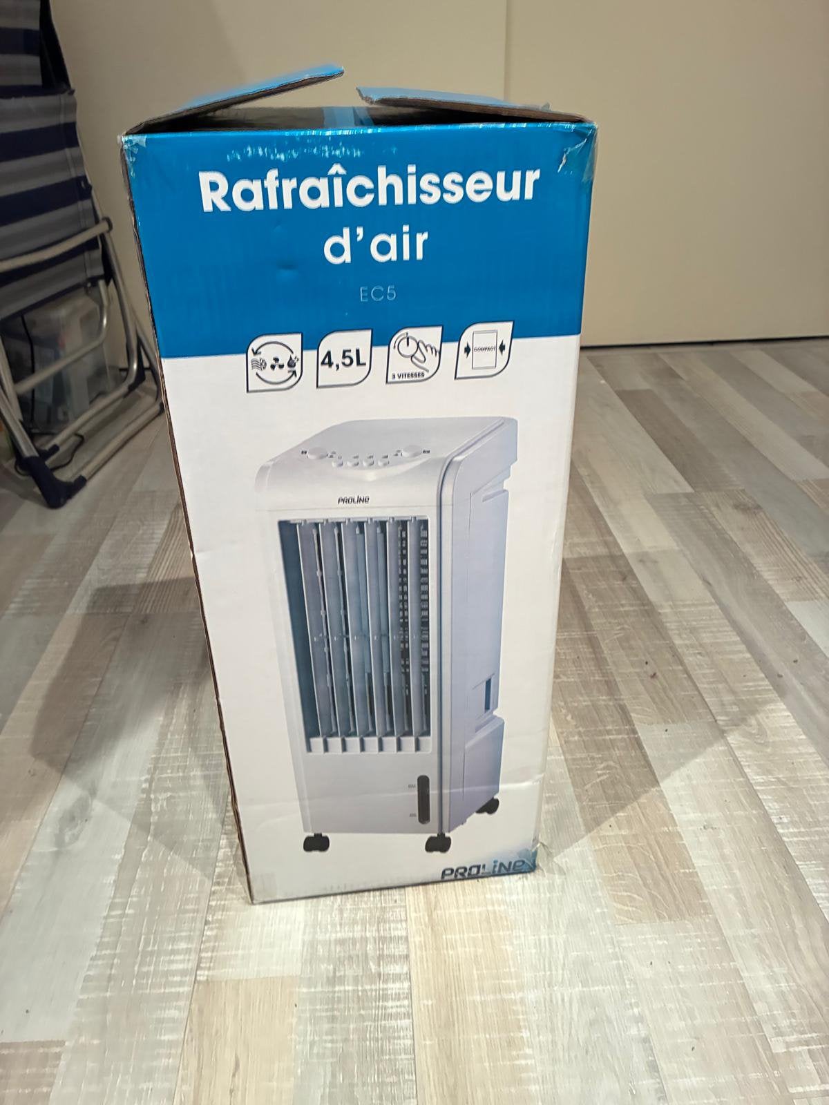 Mini airco met watervulbaar, Witgoed en Apparatuur, Airco's, Minder dan 60 m³, 3 snelheden of meer, Ophalen of Verzenden, Zo goed als nieuw